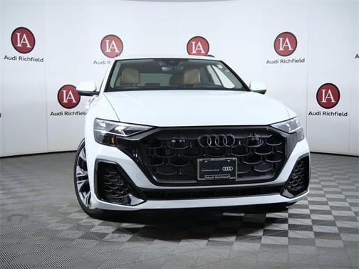 2024 Audi Q8 55 Prestige