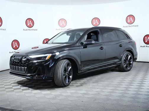 2026 Audi Q7 55 Premium Plus
