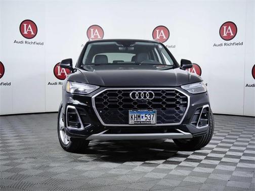 2023 Audi Q5 45 S line Premium Plus