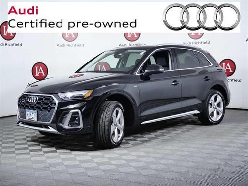 2023 Audi Q5 45 S line Premium Plus