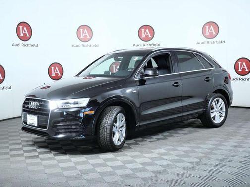 Brilliant Black 2018 Audi Q3 2.0T Premium Plus