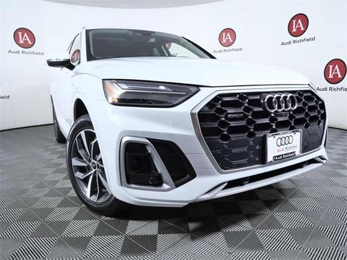 2023 Audi Q5 45 S line Premium Plus