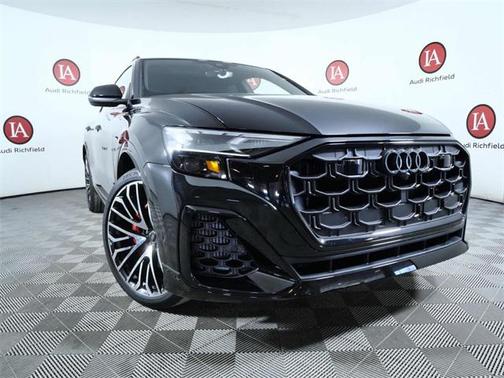 2026 Audi SQ8 4.0T Prestige