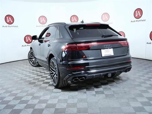 2026 Audi SQ8 4.0T Prestige