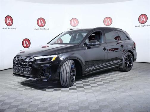 2026 Audi SQ7 4.0T Premium Plus