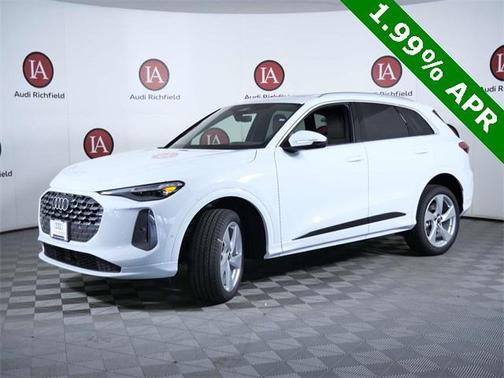 2025 Audi Q5 Premium Plus