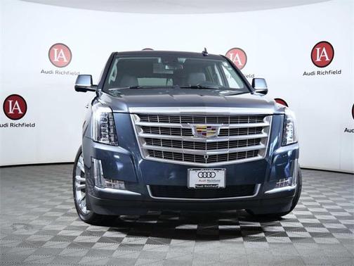 2020 Cadillac Escalade ESV Premium Luxury