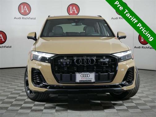 2025 Audi Q7 55 Prestige