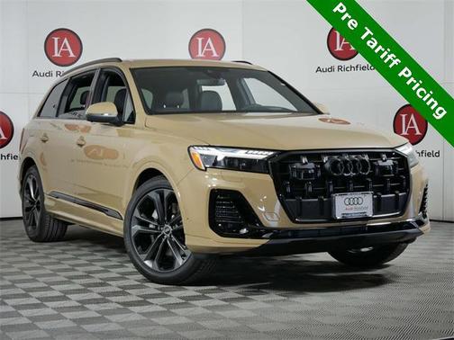 2025 Audi Q7 55 Prestige