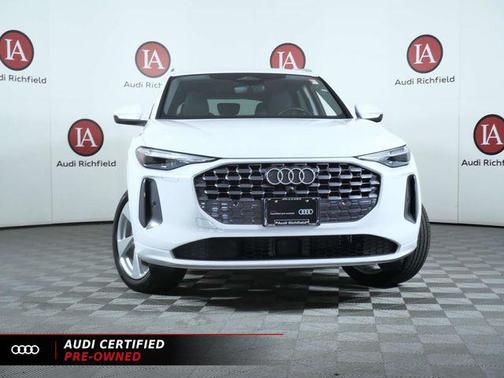 White 2025 Audi Q5 Premium Plus TFSI quattro S tronic