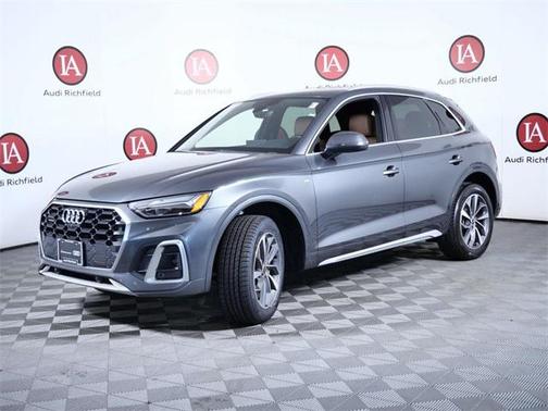 2022 Audi Q5 45 S line Premium Plus