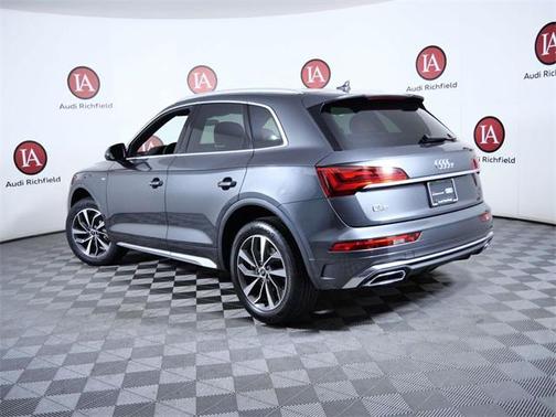2022 Audi Q5 45 S line Premium Plus