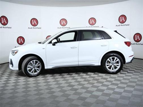 2022 Audi Q3 45 S line Premium Plus