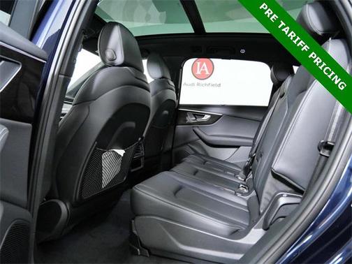 2025 Audi Q7 55 Prestige