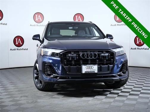 2025 Audi Q7 55 Prestige