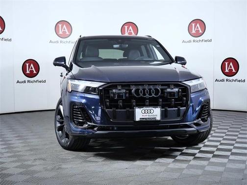 2025 Audi Q7 55 Prestige