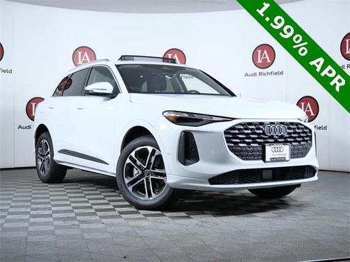 2025 Audi Q5 Premium