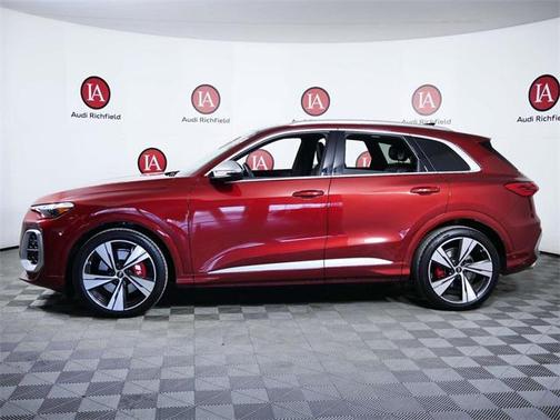 2025 Audi SQ5 3.0T Premium Plus