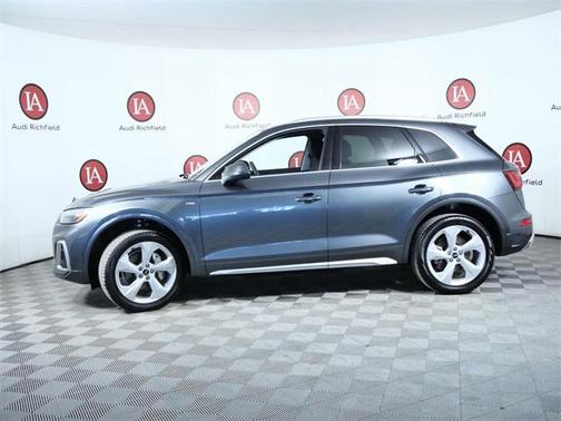 2025 Audi Q5 45 S line Premium Plus