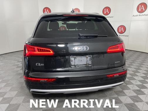 2019 Audi Q5 2.0T Premium Plus