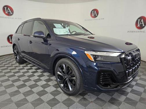 Waitomo Blue Metallic 2026 Audi Q7 55 Premium Plus