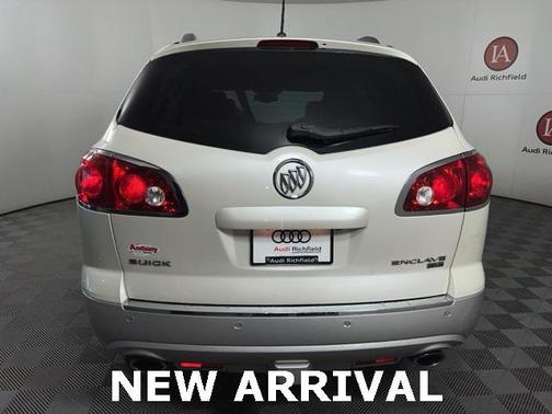 2011 Buick Enclave 2XL