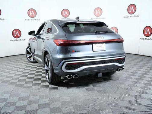 Daytona Gray pearl effect 2026 Audi SQ5 3.0T Premium Plus