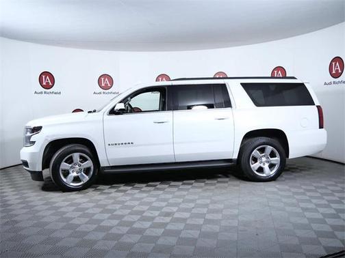 2016 Chevrolet Suburban LT