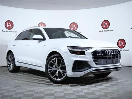2021 Audi Q8 55 Prestige