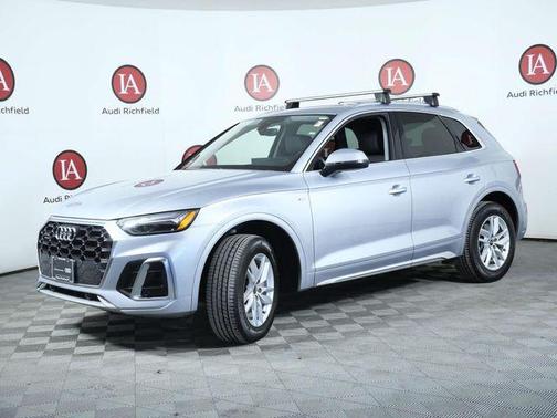 2023 Audi Q5 45 S line Premium