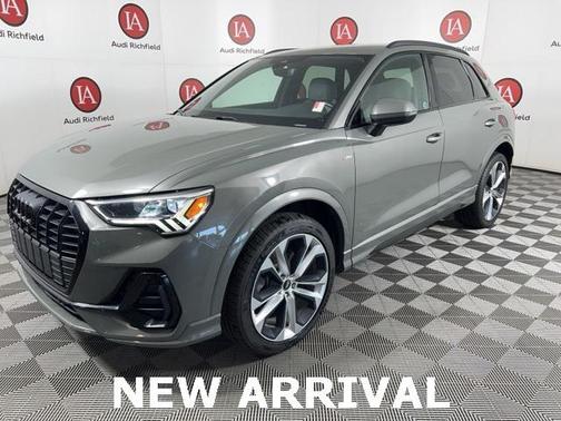 2022 Audi Q3 45 S line Premium Plus