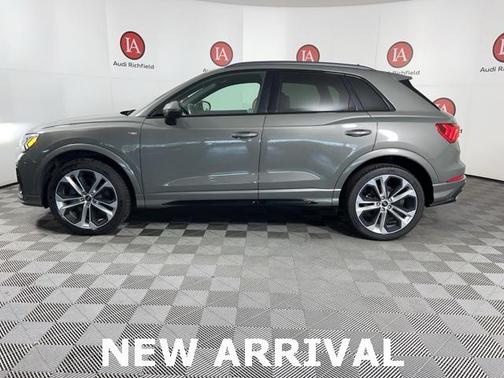 2022 Audi Q3 45 S line Premium Plus