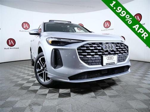 2025 Audi Q5 Premium TFSI quattro S tronic