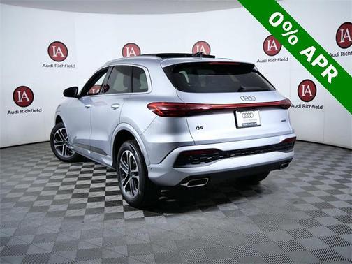 2025 Audi Q5 Premium