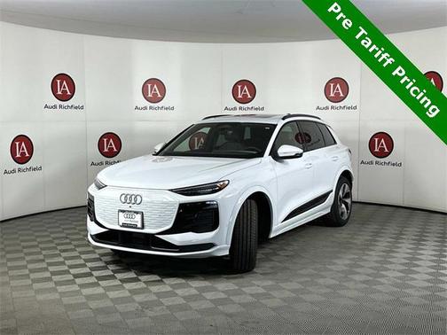 2025 Audi Q6 e-tron Premium Plus quattro