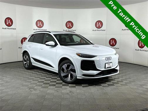 2025 Audi Q6 e-tron Premium Plus quattro