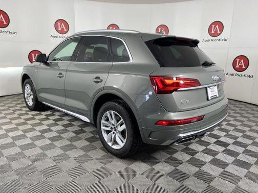 2023 Audi Q5 45 S line Premium