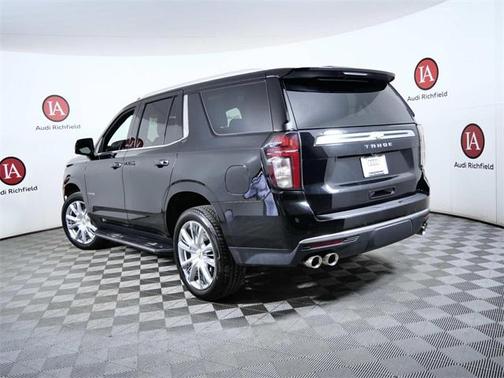 2022 Chevrolet Tahoe 4WD High Country