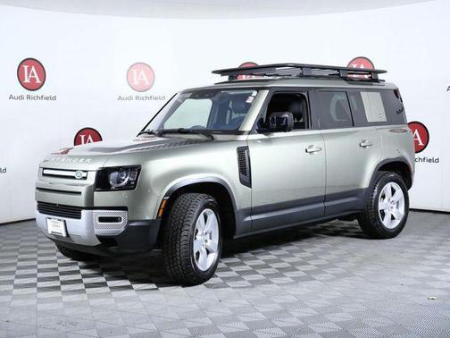 2022 Land Rover Defender 110 SE