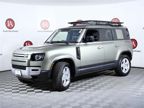 2022 Land Rover Defender 110 SE