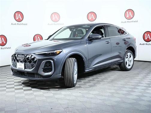 2025 Audi Q5 Premium plus