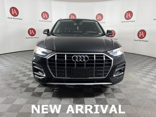 2023 Audi Q5 40 Premium