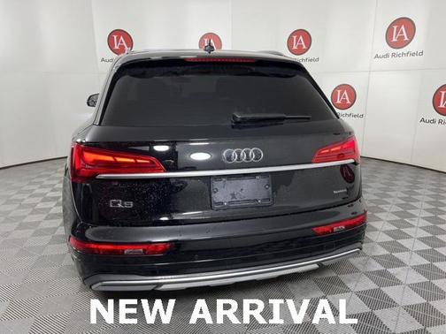 2023 Audi Q5 40 Premium