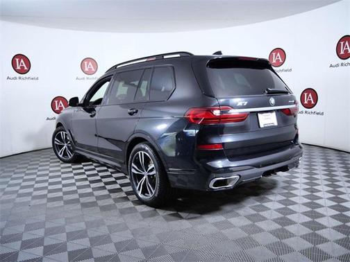 2020 BMW X7 xDrive40i