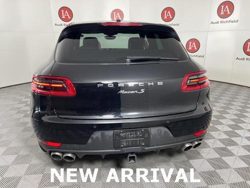 2017 Porsche Macan S