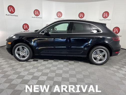 2017 Porsche Macan S