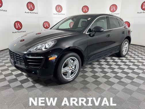 2017 Porsche Macan S