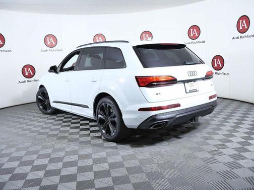 2026 Audi Q7 55 Premium Plus