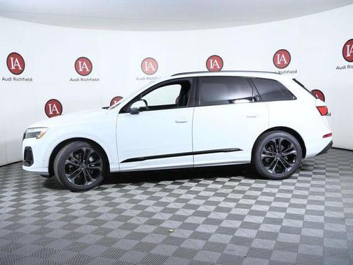 2026 Audi Q7 55 Premium Plus