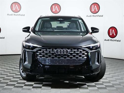 2025 Audi Q5 Premium